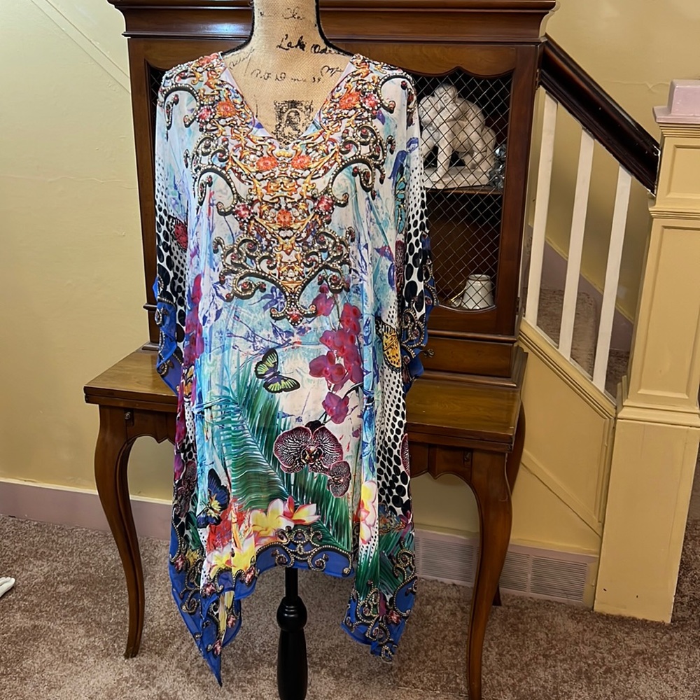 ❤️Honey & Beau OSFA Ko Samui Kaftan w/Butterfly Print.  O/S.